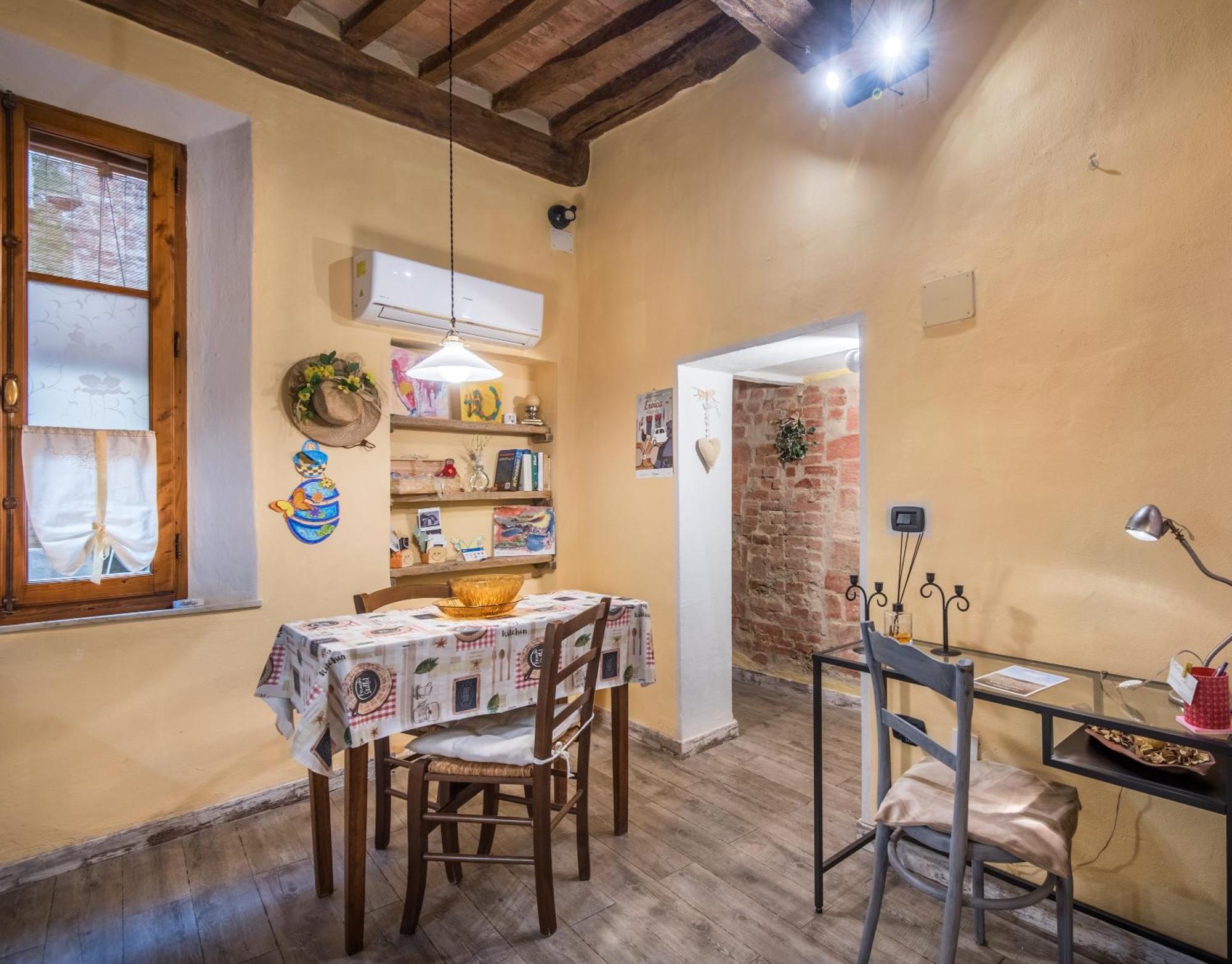 La Casa Gialla Di บูอนคอนเวนโต ภายนอก รูปภาพ