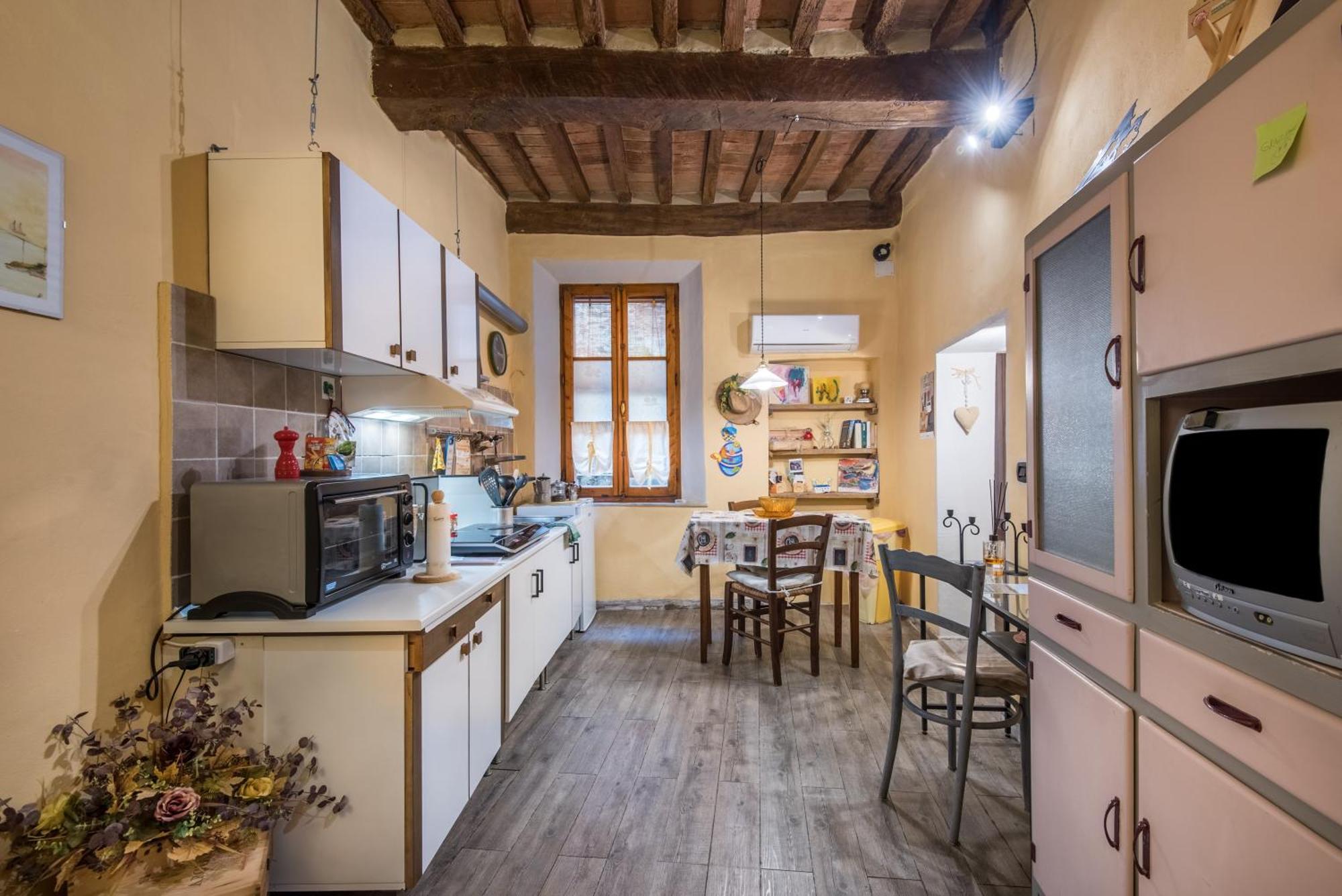 La Casa Gialla Di บูอนคอนเวนโต ภายนอก รูปภาพ